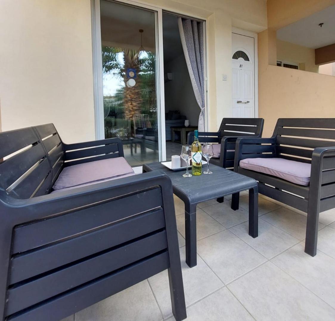 Joanne'S Cosy 1 Bdrm Apt Paphos Extérieur photo