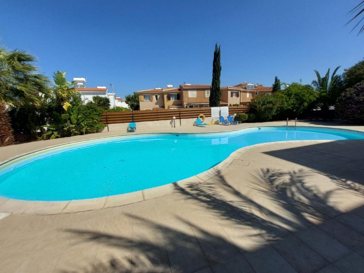 Joanne'S Cosy 1 Bdrm Apt Paphos Extérieur photo